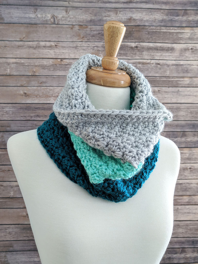 Mint Color Block Crochet Cowl