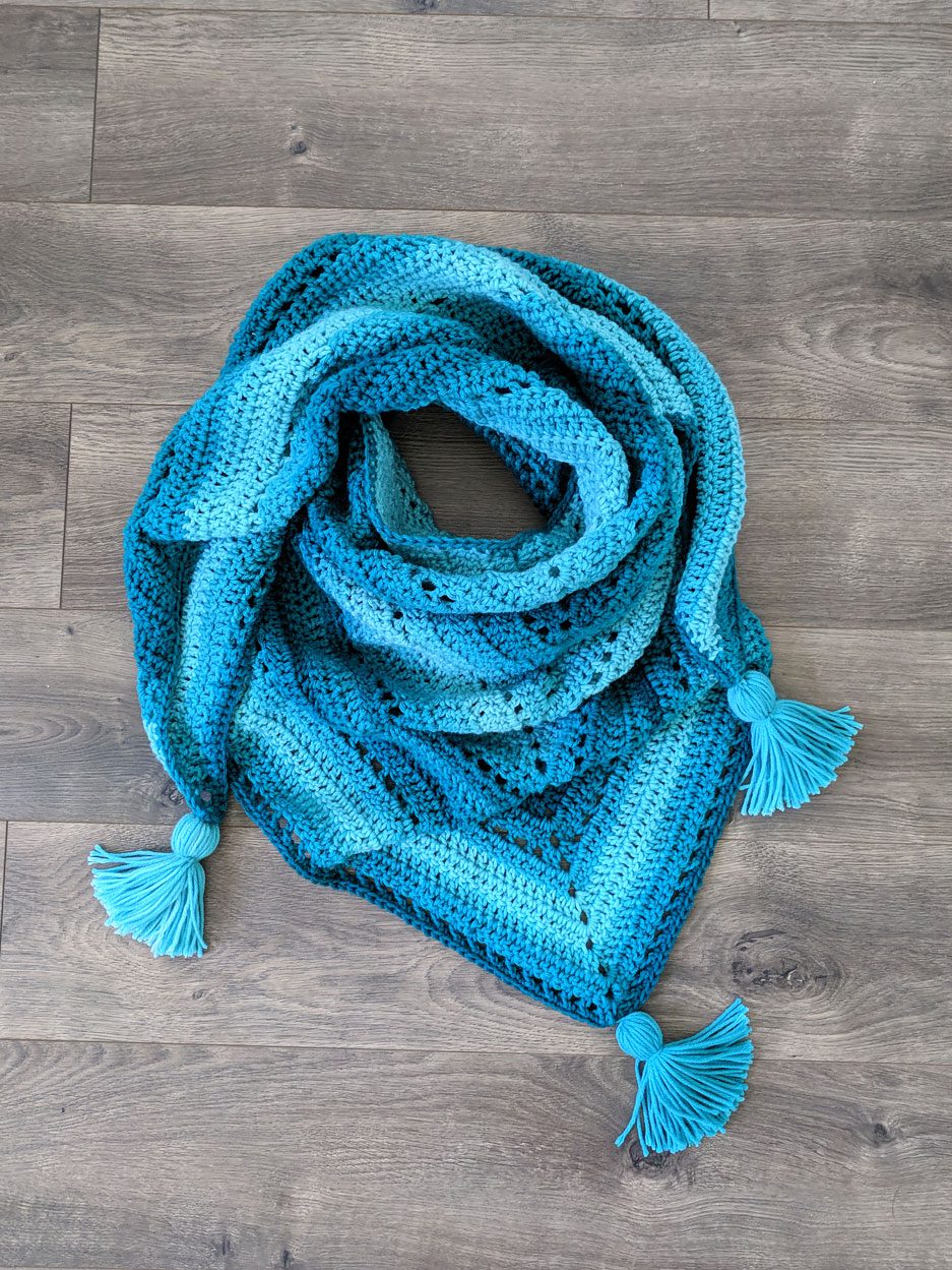 Crochet Triangle Shawl Pattern - Free Crochet Pattern by Just Be Crafty