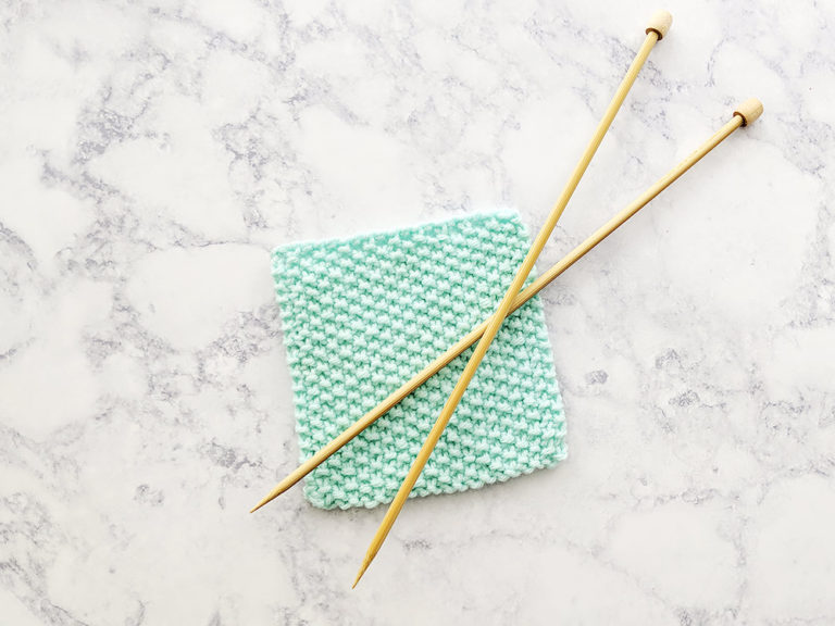 Learn How to Knit the Seed Stitch + Video Tutorial