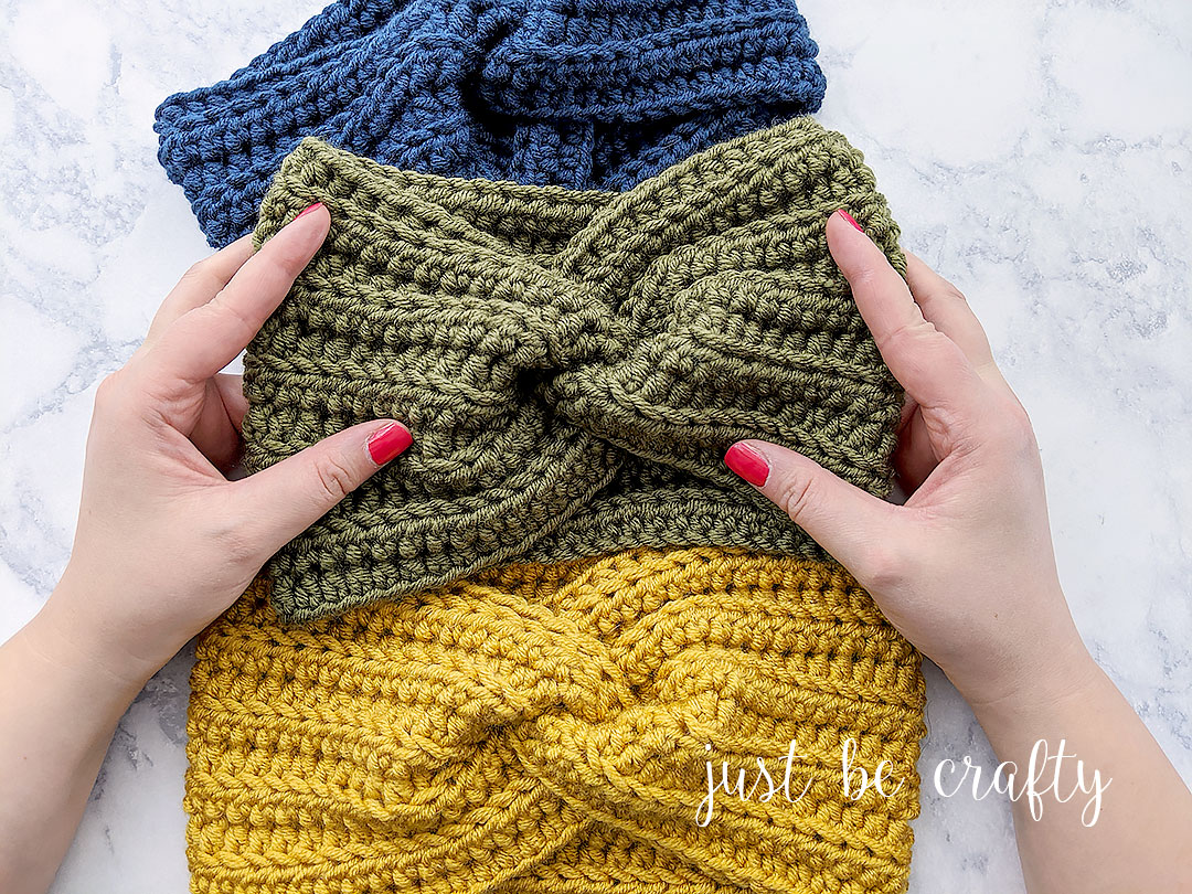 Crochet Twisted Ear Warmer Headband - Free crochet pattern and video tutorial by Just Be Crafty