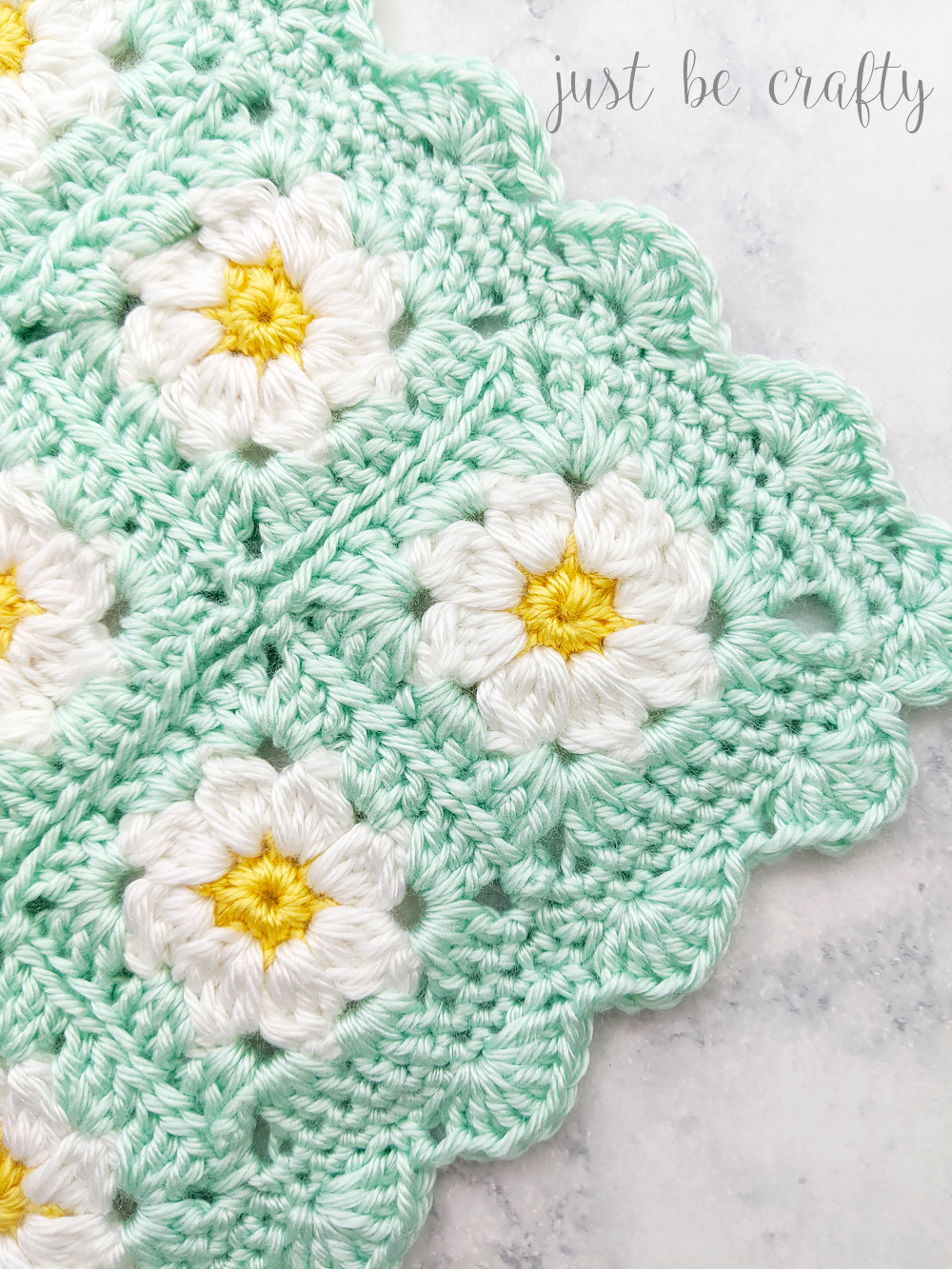 Dainty Daisy Granny Square