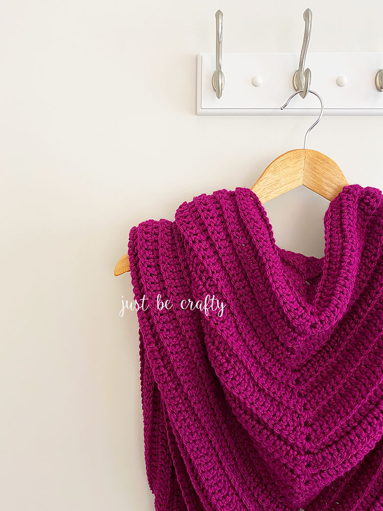 boysenberry triangle shawl pattern