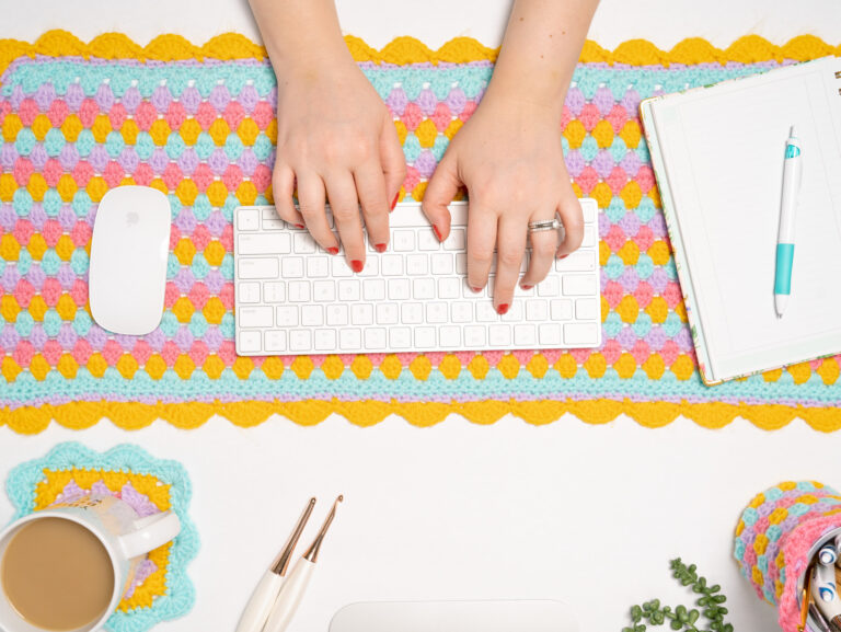 Crochet Home Decor – The Granny Stitch Desk Set